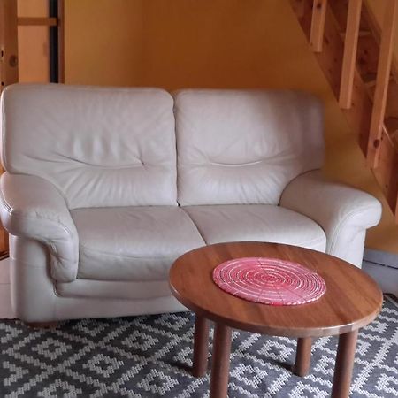 Agréable logement dans petit village sud-essonne Champcueil Esterno foto