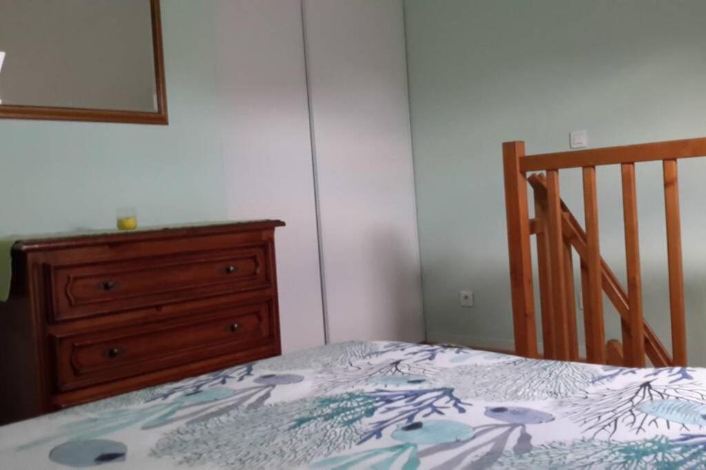 Agréable logement dans petit village sud-essonne Champcueil Esterno foto